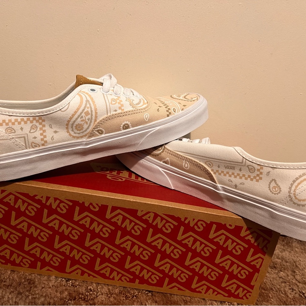 Vans White and Tan Paisley Sneakers